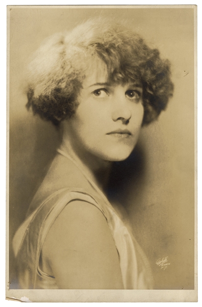 Jane Thurston Portrait Photograph.