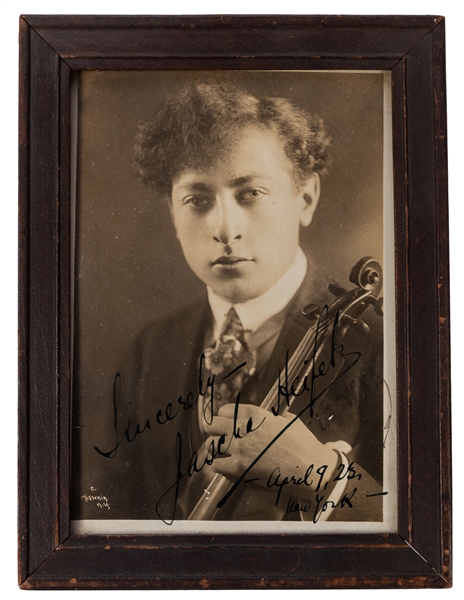  Jascha Heifetz Photograph at 17 Years Old, Signed and Inscribed. 