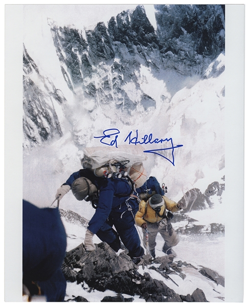 Sir Edmund Hillary Signed Color Photograph. 