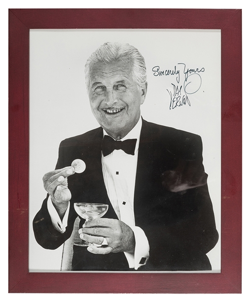 Signed Photograph of Dai Vernon. 