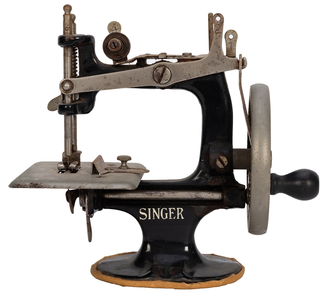 Singer 20 “Sew Handy” Toy Sewing Machine.