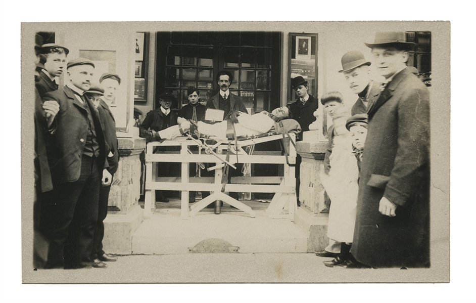 Snapshot of a Houdini Imitator in a “Crazy Crib.” Snapshot of Houdini in Germany with Family Members.
