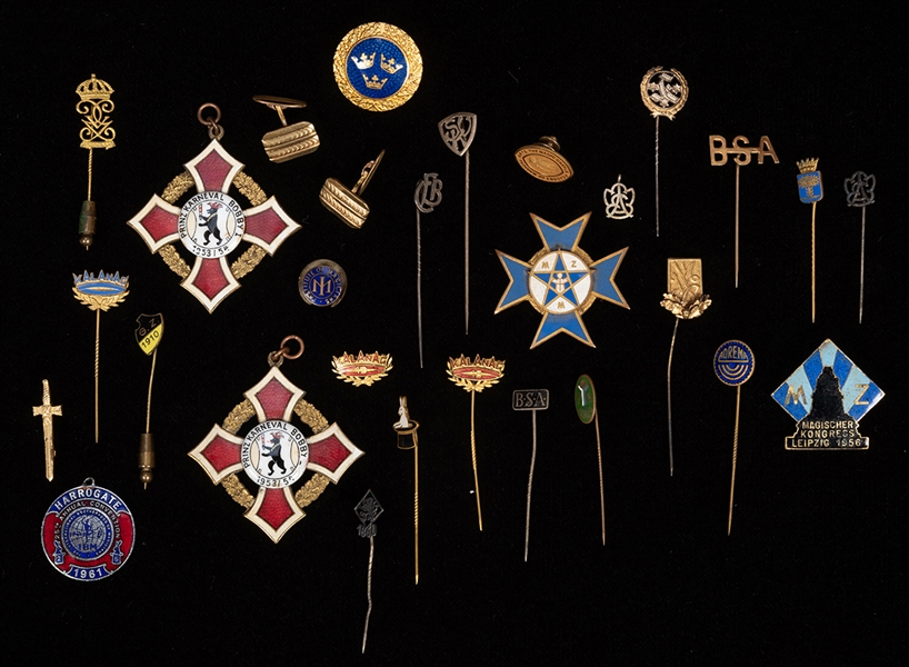 Group of Kalanag’s Magic Organization and Convention Pins, and Small Personal Effects.
