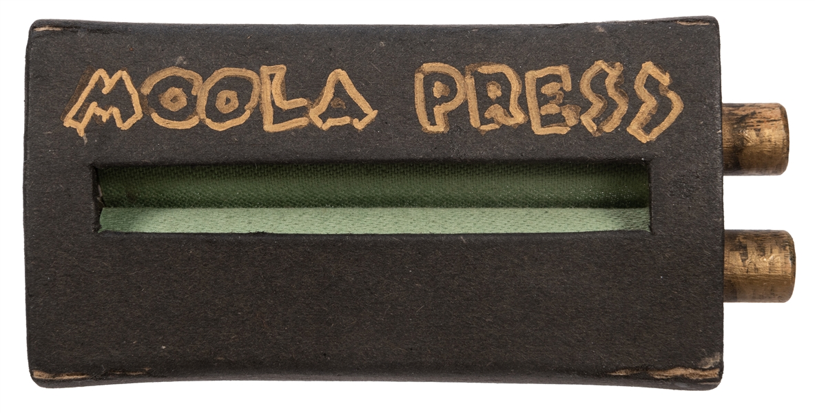 Perry Moola Press.