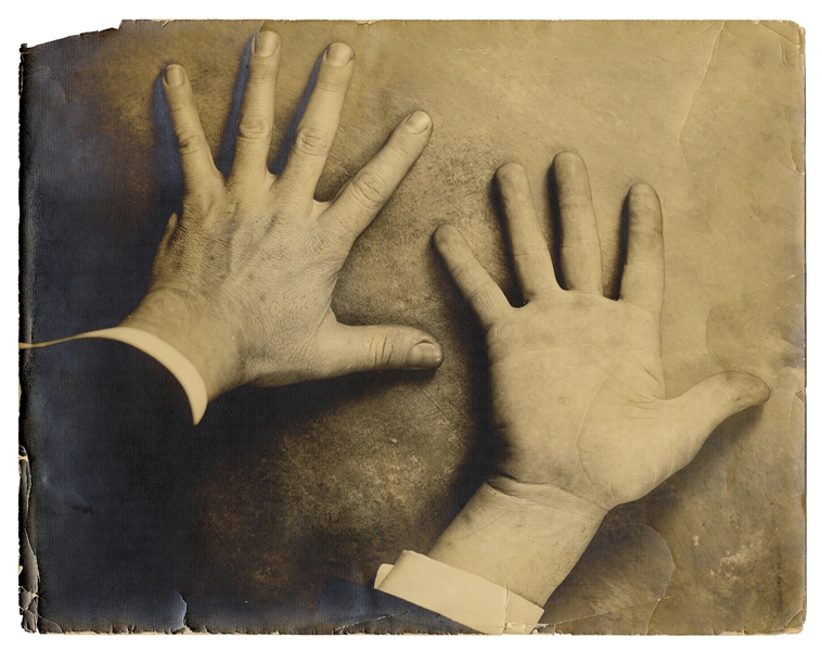 Blackstone, Harry (Henry Boughton). Photograph of Harry Blackstone’s Hands. 