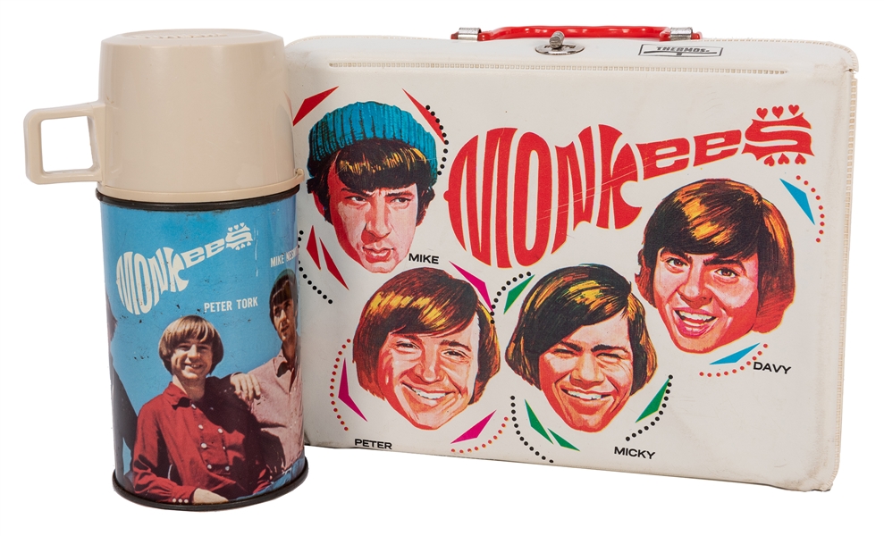 VINTAGE THE MONKEES LUNCH BOX THERMOS 1967