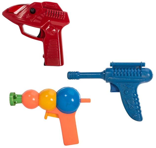  Assorted Vintage Plastic Space Toy Guns. 3 pcs. 