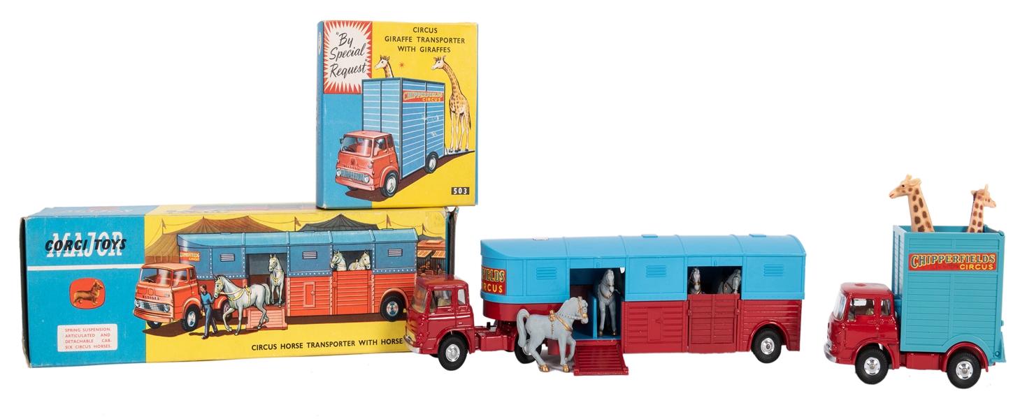  Lot of 2 Corgi Chipperfields Circus Animal Transport Vehicles in Original Boxes.   