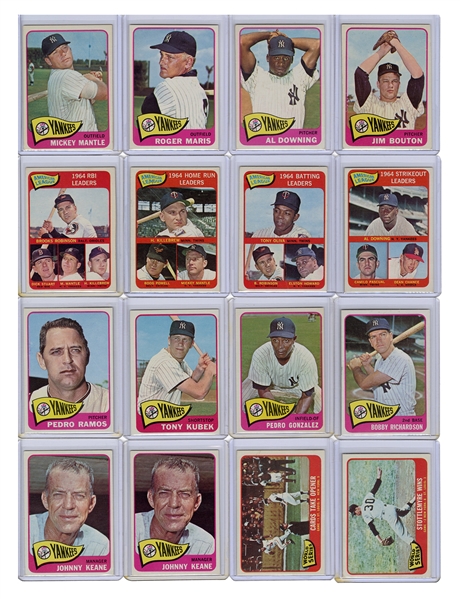  1965 Topps New York Yankees Baseball Cards. Lot of 44. 
