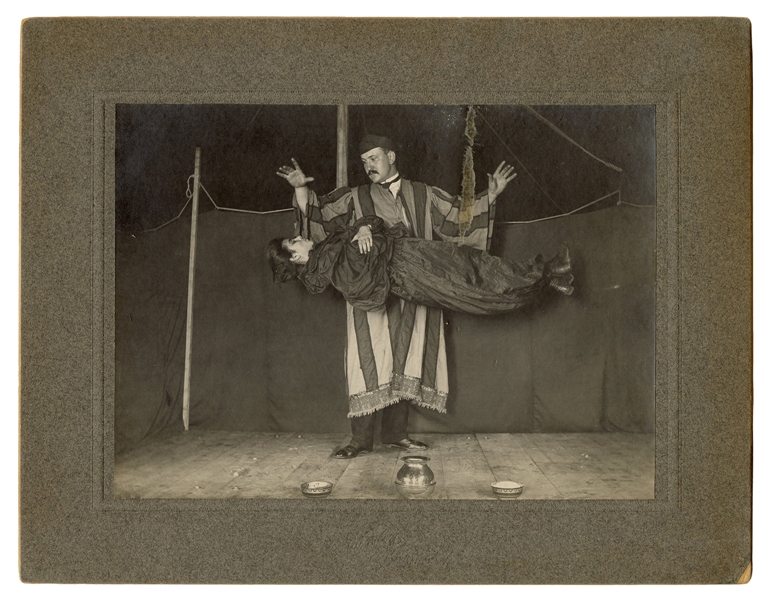 Ducrot, Frank (T. Francis Fritz). Frank Ducrot Levitation Photograph. 
