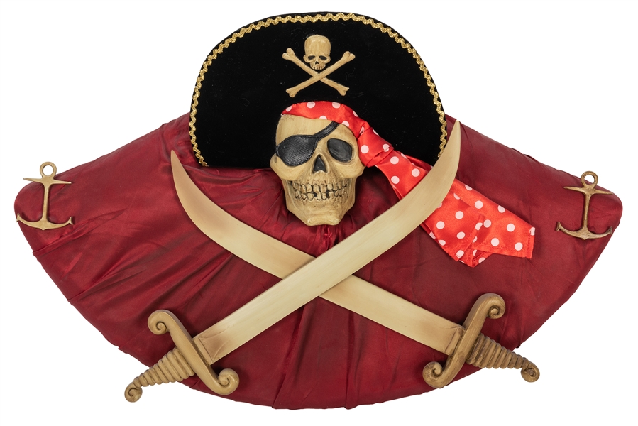 Pirate Skull and Crossbones Plaque.