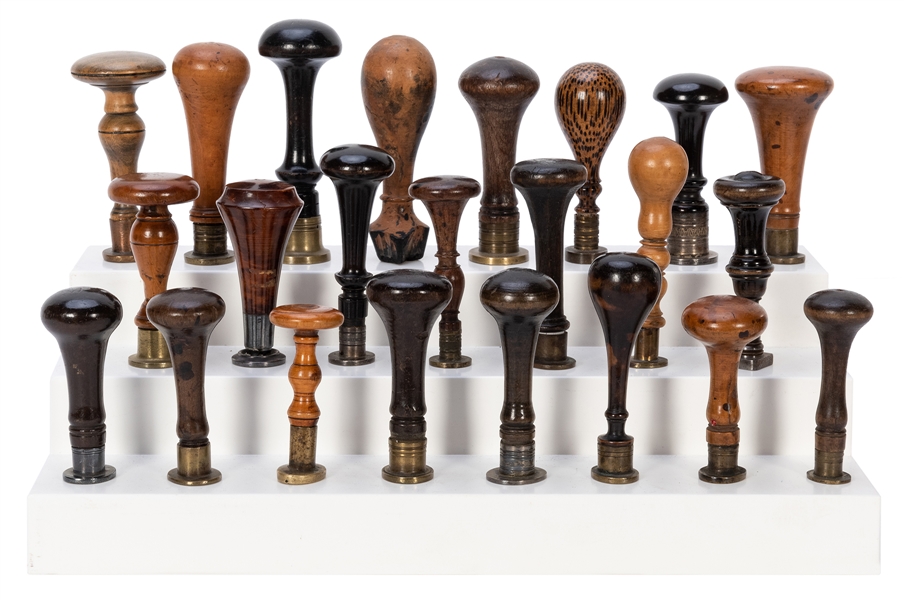 Group of 28 Continental Boxwood and Treen-Handled Seals.