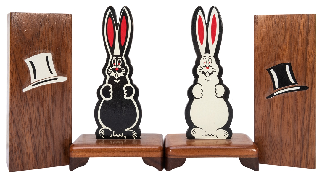  Collectors Rabbits. Middleburg VA: Collectors Workshop ca...