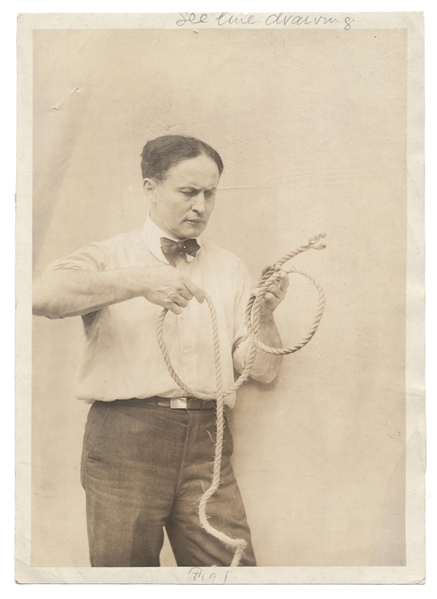  Houdini, Harry (Ehrich Weisz). Portrait of Houdini Demonstr...