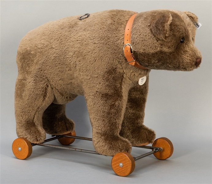  Steiff Bear on Wheels 1921 Replica. 2003. One of 1,500 exam...