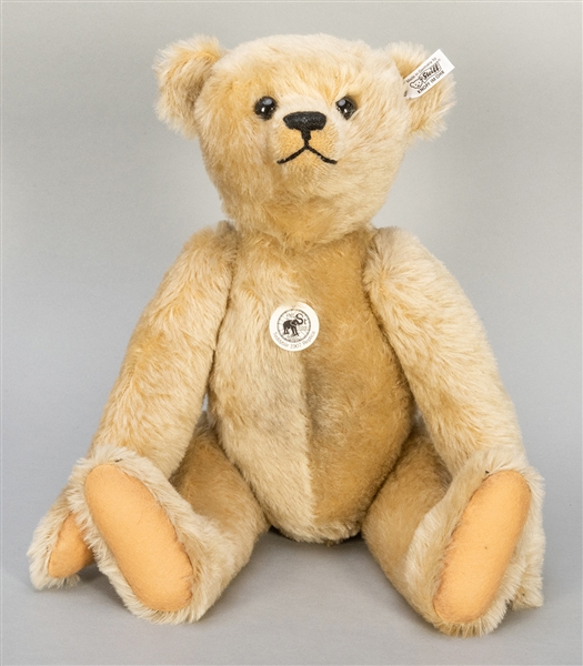  Steiff 1907 Replica Teddy Bear. 2007. Edition of 1,907. EAN...