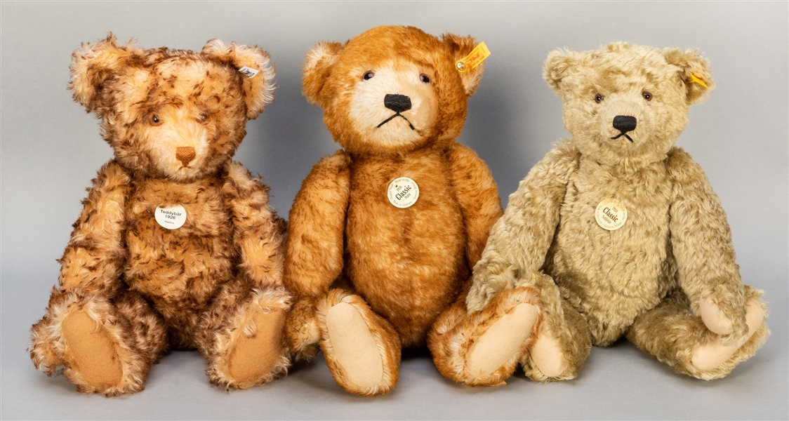  Lot of 3 Steiff Classic Reissue Teddy Bears. Including 1926...