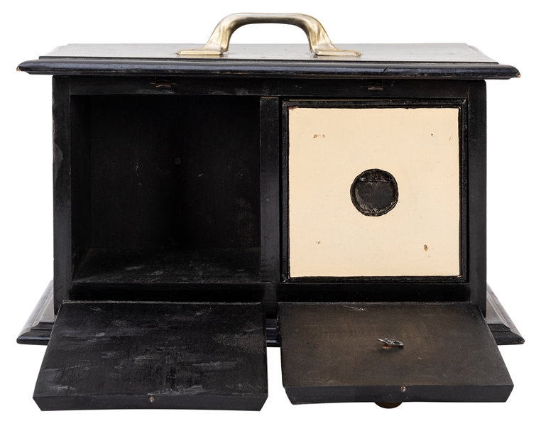  Die Box. England: Brunel White [?], ca. 1920. Solid wooden ...