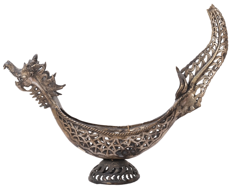  Indonesian Export Dragon Bowl. Intricately designed brass d...