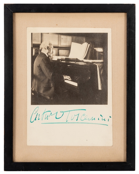  TOSCANINI, Arturo. Signed Photograph of Arturo Toscanini. C...