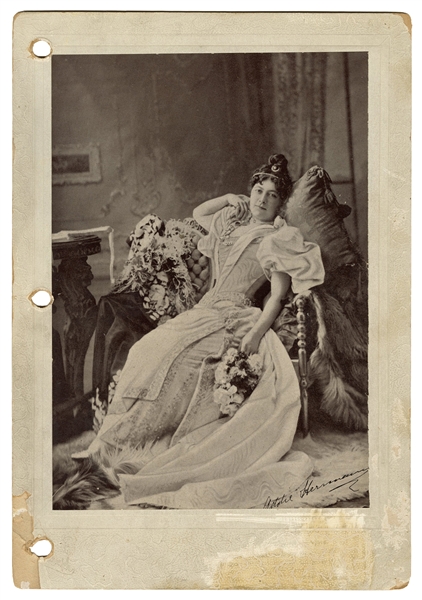Herrmann, Adelaide. Boudoir Card Photograph of Adelaide Herrmann. 