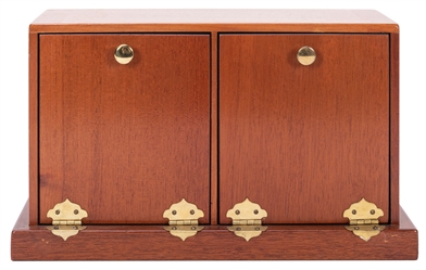  Sliding Clock Box. Alhambra: Owen Magic Supreme, ca. 1960. ...