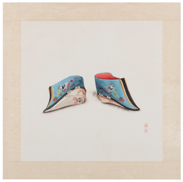  Chinese Foot Binding Shoes Watercolor Illustration with Sil...