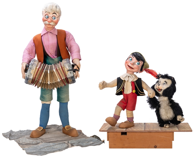  [Disneyland] Pinocchio, Geppetto, and Figaro Animatronic Fi...