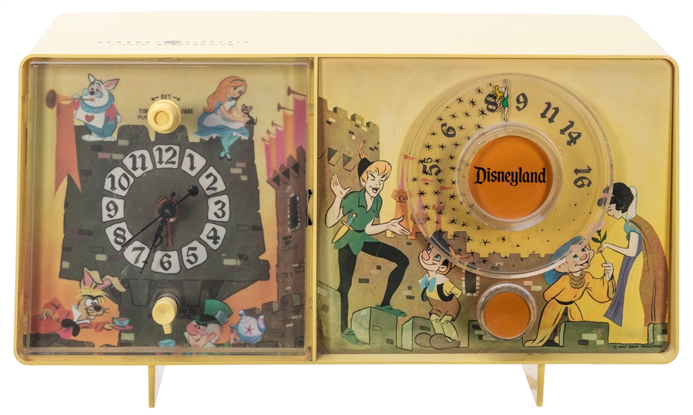  General Electric Disneyland Youth Electronics Clock Radio. ...