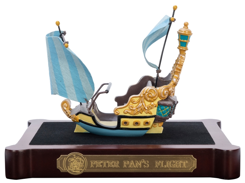  [Disneyland] Peter Pan’s Flight Attraction Vehicle Model. 2...