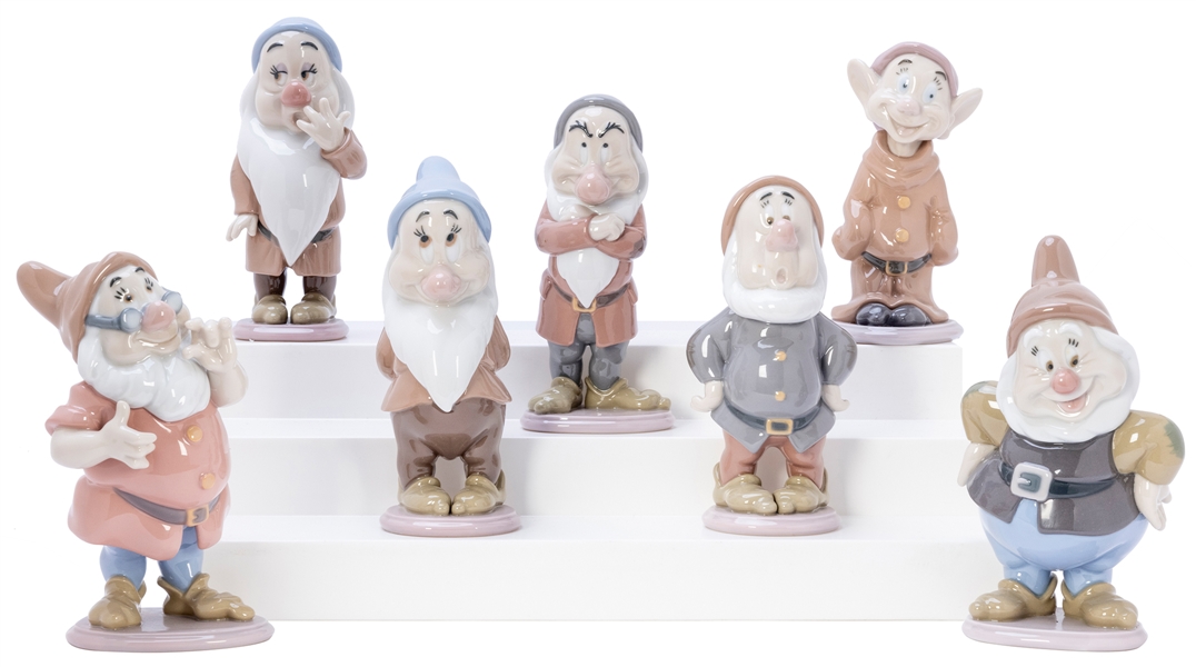  Lladro Snow White The Seven Dwarfs Porcelain Figures. Valen...