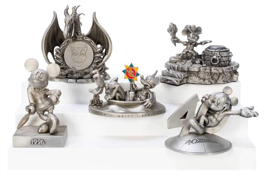  Lot of 5 Disneyana Pewter Figurines. Includes Mickey leanin...