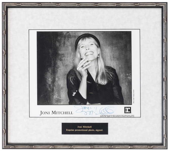  Joni Mitchell Photograph. Glossy black and white photo sign...