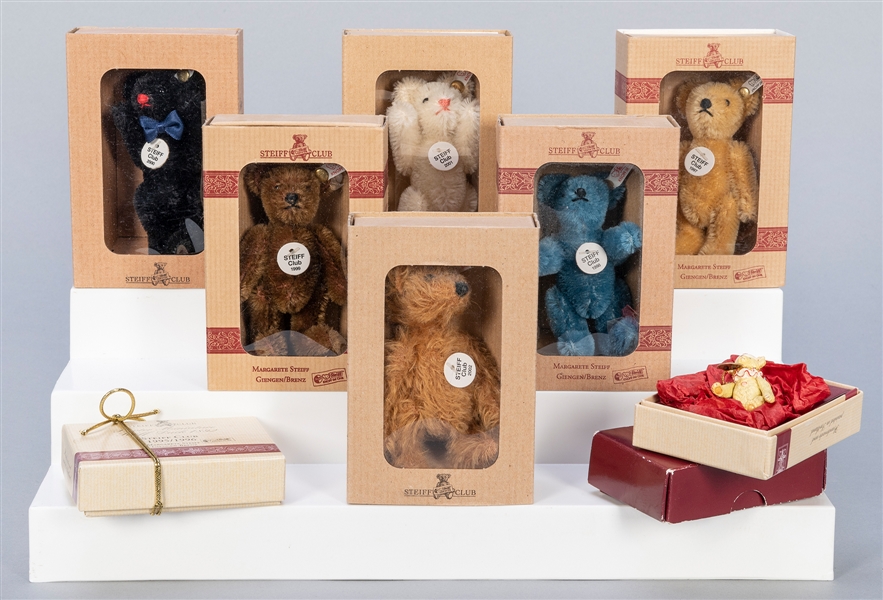  Steiff Club Miniature Teddy Bears. Group of 9. Nine pieces,...
