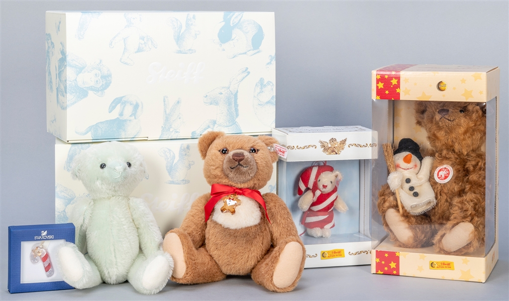  Steiff Christmas LE Bears in Original Boxes (4). Including:...