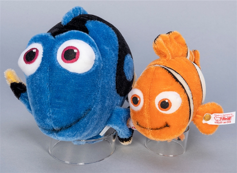  Steiff 2014 Nemo and Dory LE Disney/Pixar. Includes Nemo (3...