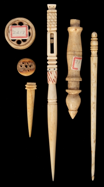  [SCRIMSHAW] Collection of Carved Sewing Utensils. Circa 19t...