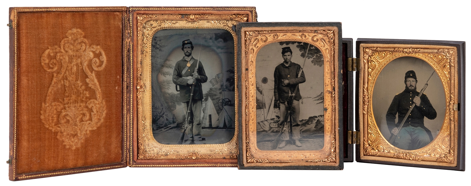  [U.S. CIVIL WAR]. A group of 3 Union bayoneted soldier tint...