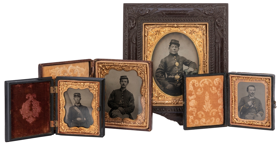 [U.S. CIVIL WAR]. A group of 4 Union soldier tintypes. Incl...