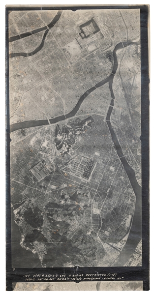  [WORLD WAR II]. Important collection of aerial photographs ...