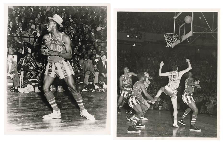  [BASKETBALL]. Wire photographs of the Harlem Globetrotters....