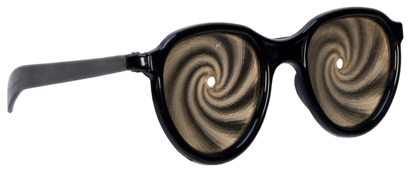  DUNNINGER, Joseph. The Amazing Dunninger’s Hypnotic Glasses...