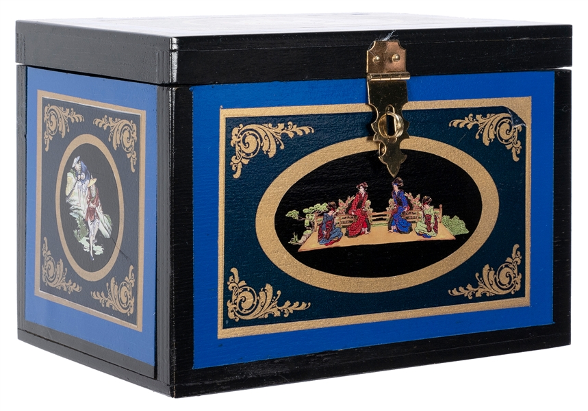  Oriental Lippincott Box. Peoria Heights: Michael Baker/The ...