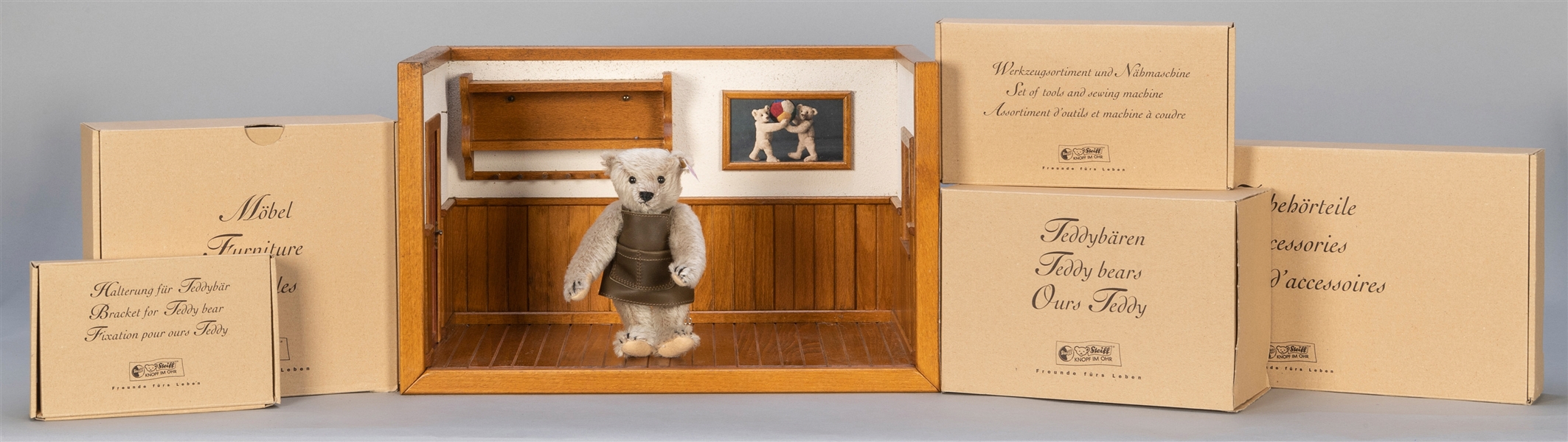  Steiff Teddy Bear Workshop Limited Edition Display Set. 200...