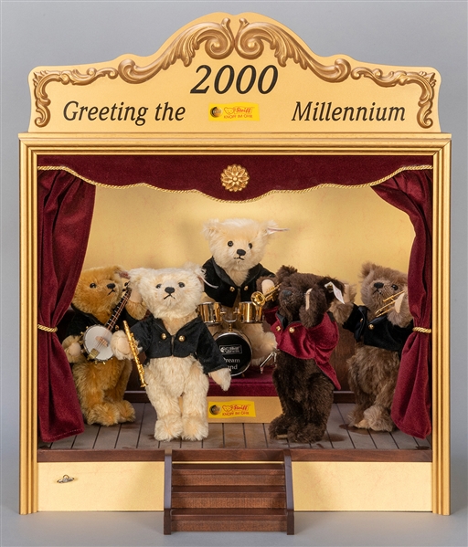  Steiff Millennium Band. 2000. Edition of 2,000. Large boxed...