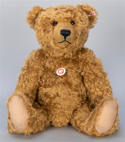  Steiff Dylan Limited Edition Teddy Bear. 2014. Edition of 1...
