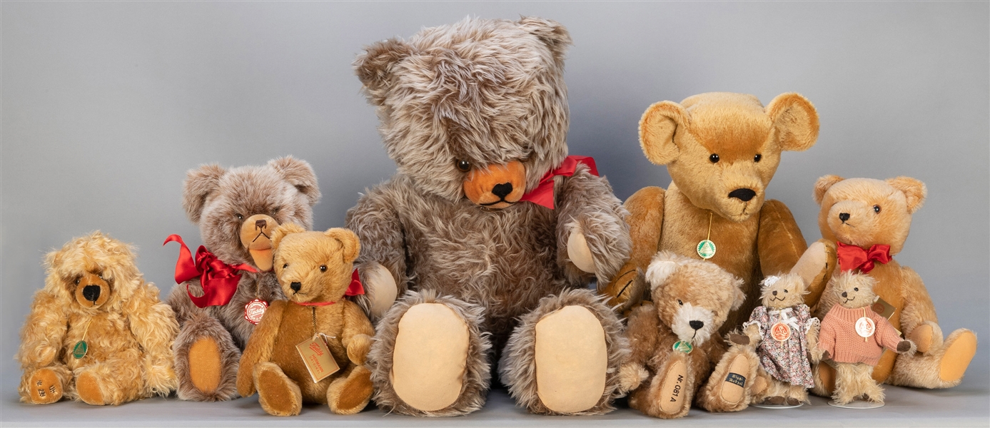  Group of 7 Hermann Teddy Bears. Including Hermann Smithsoni...