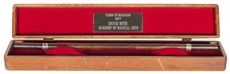  ROTH, David. David Roth’s 1977 Close Up Magician of the Yea...