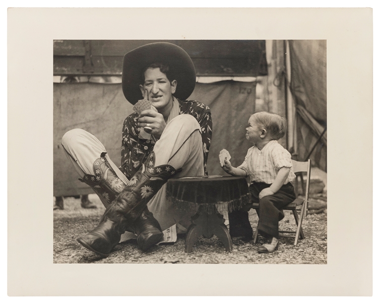  Circus Giant and Little Person Playing Cards. N.p., n.d. (c...