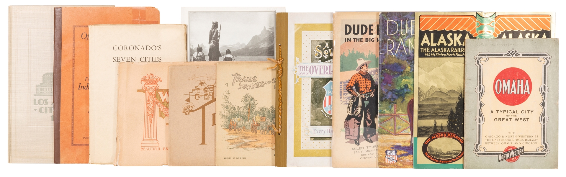  [AMERICAN EPHEMERA]. A group of 12 pamphlets or booklets. [...